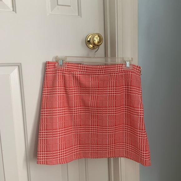 F21 Red & White Plaid Skirt - Picture 2 of 4